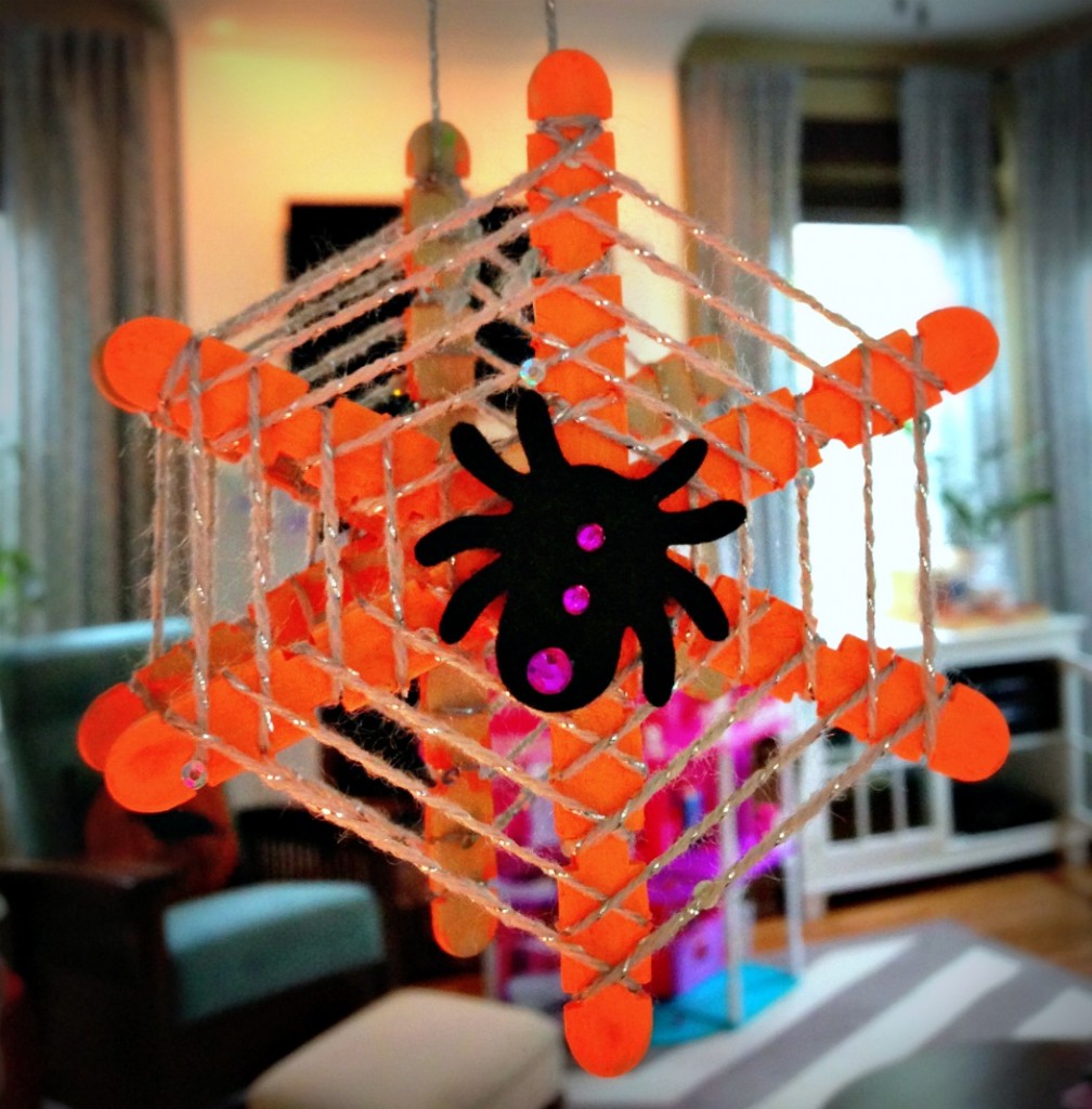 Kid Craft: DIY Glow in the Dark Spider Web by Little Pink Monster