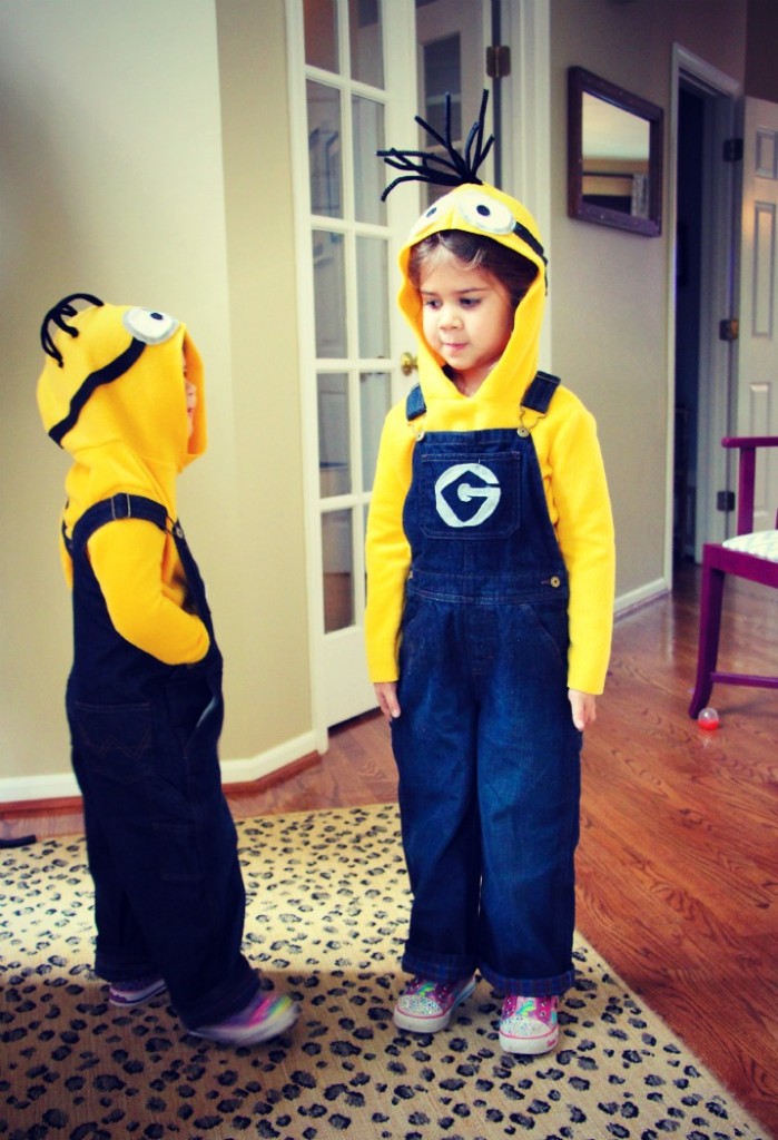 Halloween DIY Minion Costumes:: by Little Pink Monster