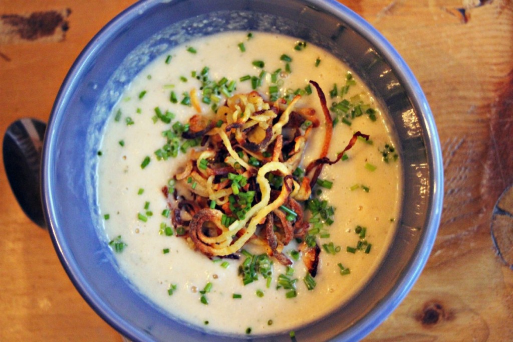 mashed cauliflower soup with crispy sweet potato crunchies