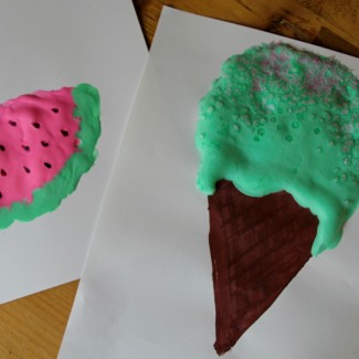 Kid Craft! How to make your own puffy paint